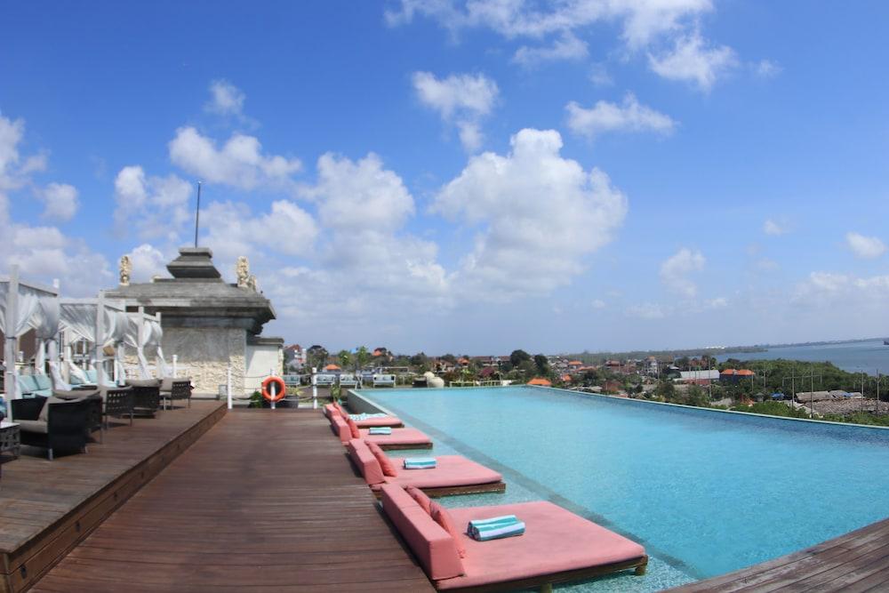 The Crystal Luxury Bay Resort 5*